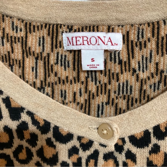 Leopard Print Button Cardigan Sweater Size Small - Picture 4 of 8